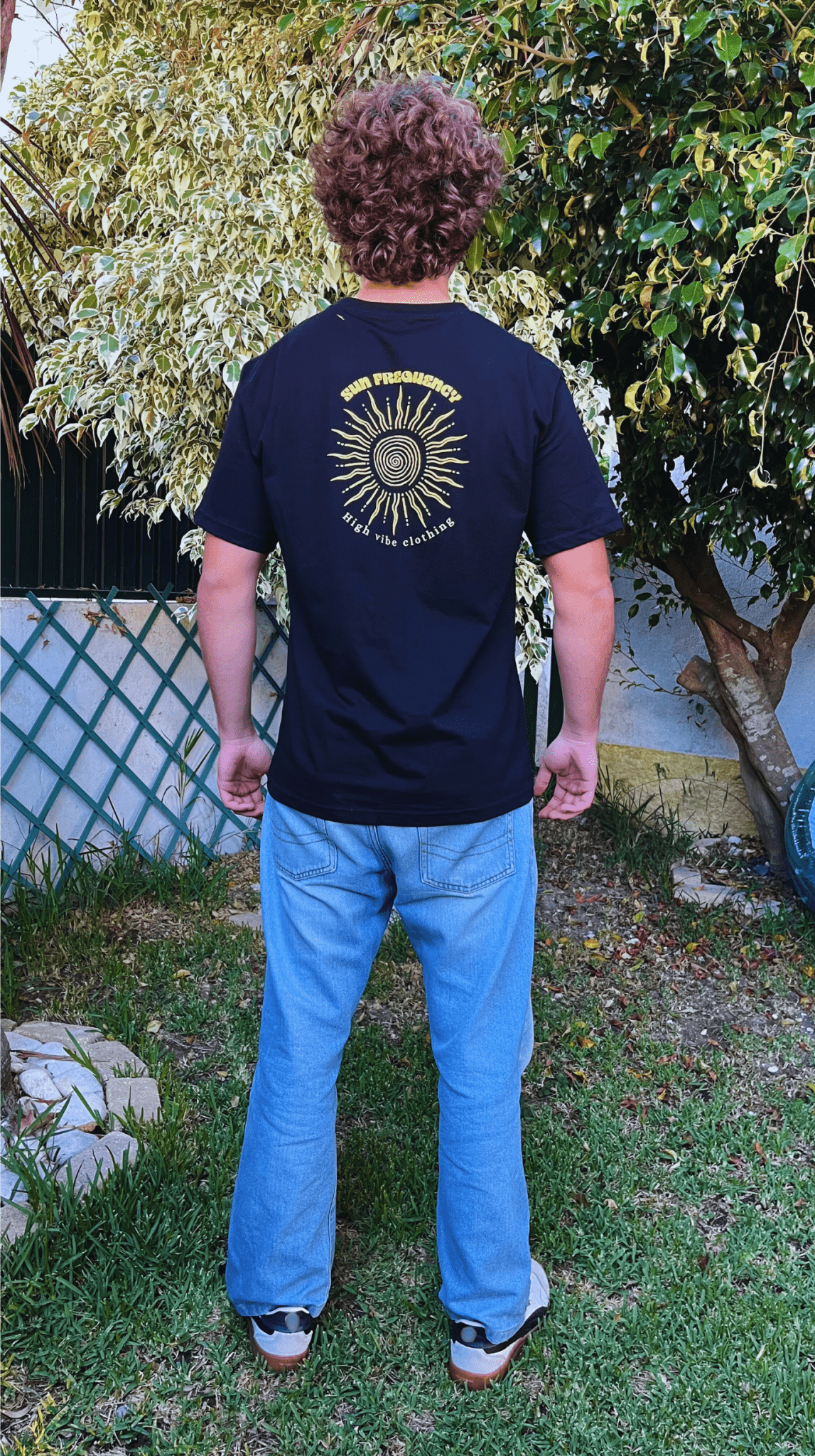 Sun Frequency LaunchTee - Black